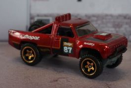 HotWheels `87 Dodge D100 COOL !!!!!!!!!!!!!!!